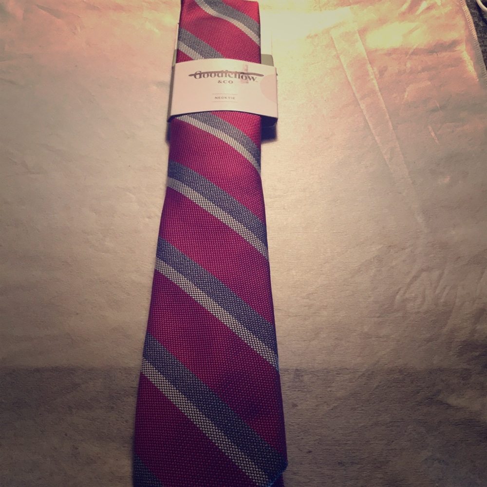 Nick tie